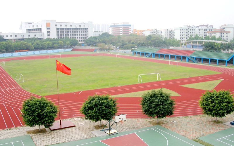 山東綜合考生排多少名可以上東莞理工學(xué)院能源化學(xué)工程專業(yè)?