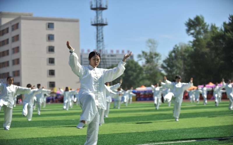 2023年吉林工程技術(shù)師范學(xué)院在河北錄取批次及錄取分數(shù)參考