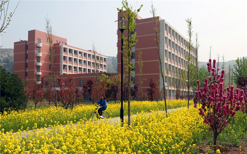 山東勞動職業(yè)技術(shù)學(xué)院集成電路技術(shù)專業(yè)在山東招生么？多少分可以上？