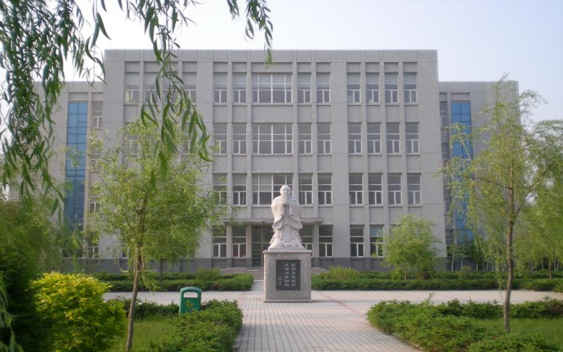 黑龍江農墾科技職業(yè)學院建筑室內設計專業(yè)錄取分數線【吉林高考文科】