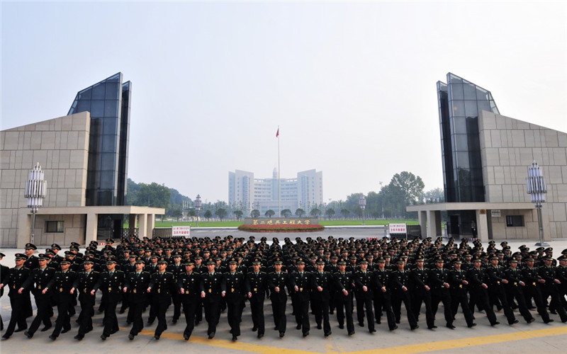 2024考生參考：2023中國人民解放軍火箭軍工程大學(xué)測控工程專業(yè)在內(nèi)蒙古招生錄取分?jǐn)?shù)及錄取位次