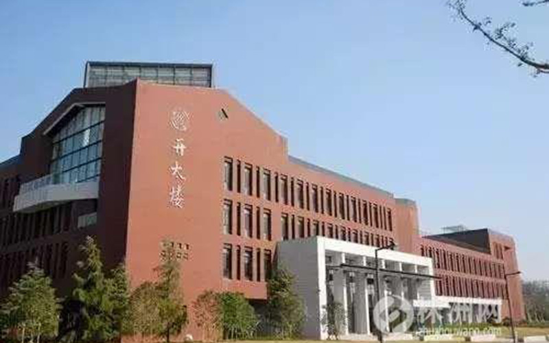 多少分可以上中國人民大學（蘇州校區(qū)）？中國人民大學（蘇州校區(qū)）2022年在江西各招生專業(yè)錄取分數(shù)匯總