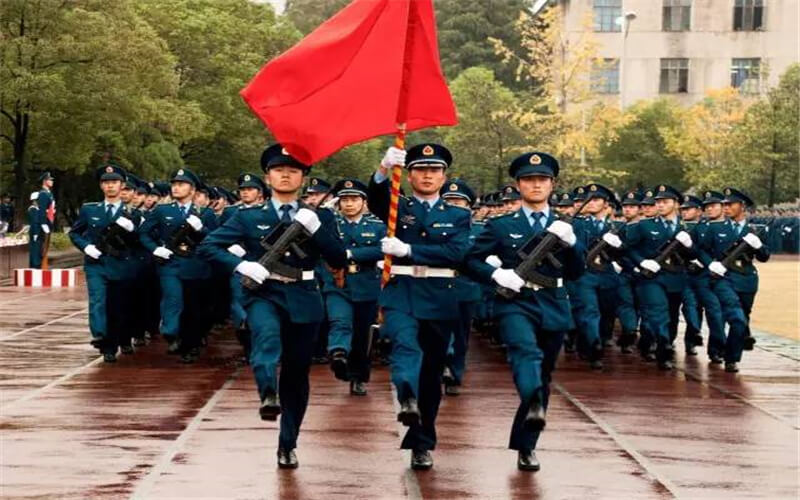 2023年內(nèi)蒙古考生多少分可以上中國(guó)人民解放軍空軍預(yù)警學(xué)院武器系統(tǒng)與工程（雷達(dá)技術(shù)與指揮）專業(yè)？