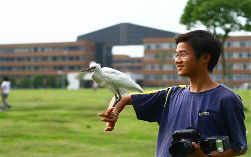 寧波大學(xué)物流管理專業(yè)錄取分?jǐn)?shù)線【內(nèi)蒙古高考理科】