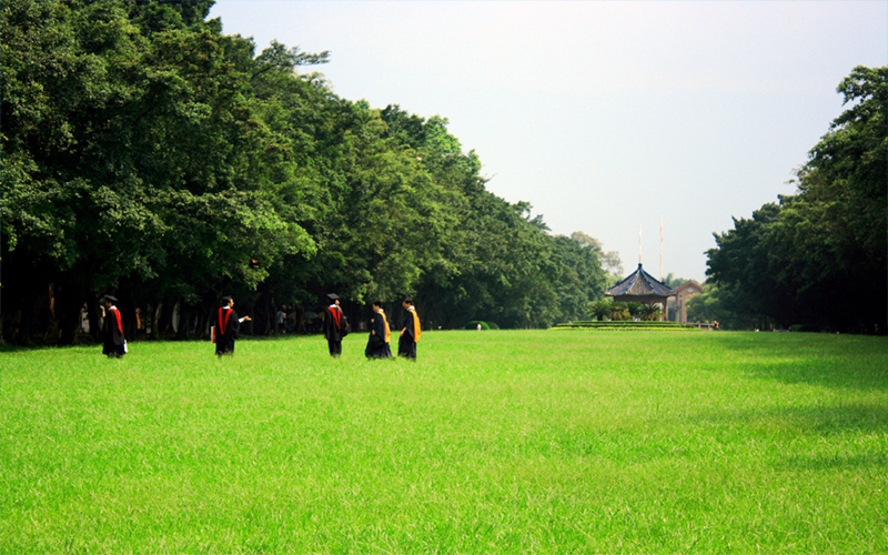 中山大學(xué)歷史學(xué)類專業(yè)錄取分數(shù)線【河南高考文科】