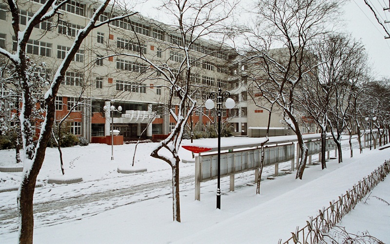 浙江綜合考生排多少名可以上安徽農(nóng)業(yè)大學(xué)應(yīng)用心理學(xué)專業(yè)?