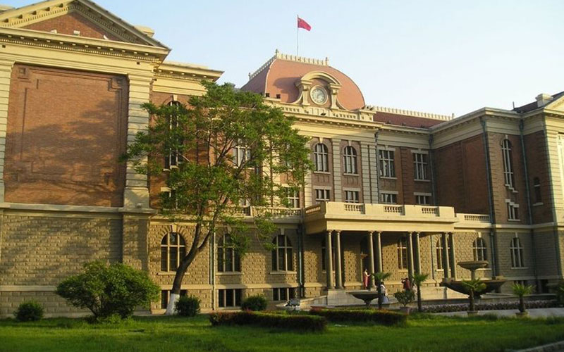 2023年天津外國語大學在海南錄取批次及錄取分數(shù)參考