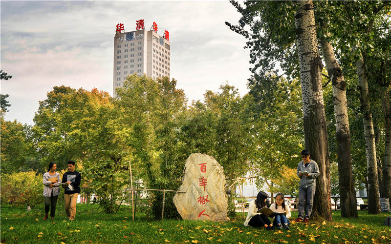 山東綜合考生排多少名可以上西安建筑科技大學(xué)華清學(xué)院建筑環(huán)境與能源應(yīng)用工程專(zhuān)業(yè)?