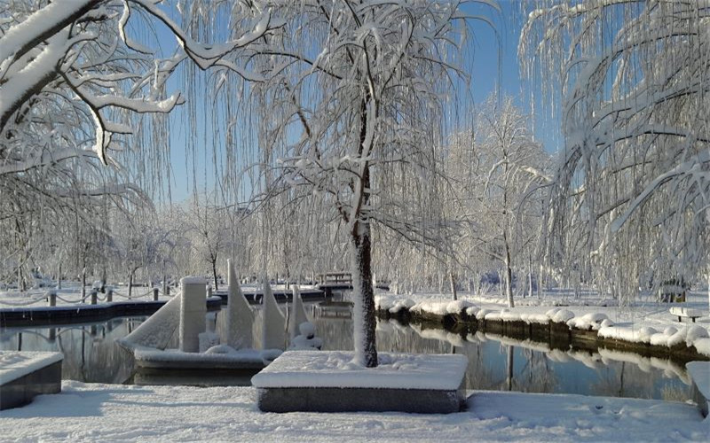 北京交通職業(yè)技術(shù)學(xué)院城市軌道交通工程技術(shù)專業(yè)在河北招生錄取分?jǐn)?shù)(物理類)：422分